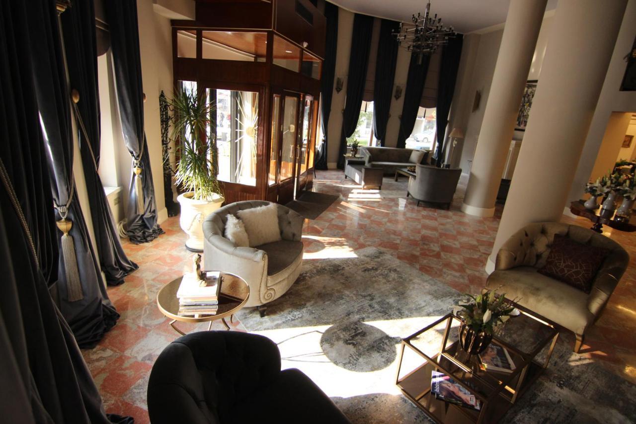 Atlas Oteli İzmir Luaran gambar